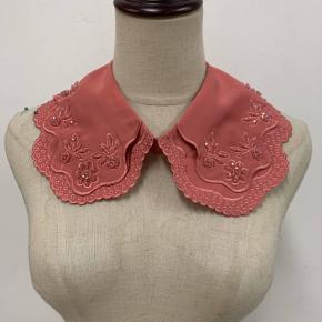 Embroidered beaded fake collar