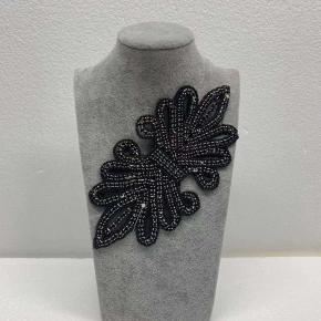 Fashion high quality black rhinestone applique clothing accessories